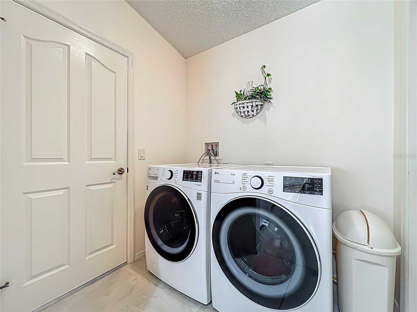 Image 16 of 38 For 8195 174th Rowland Street