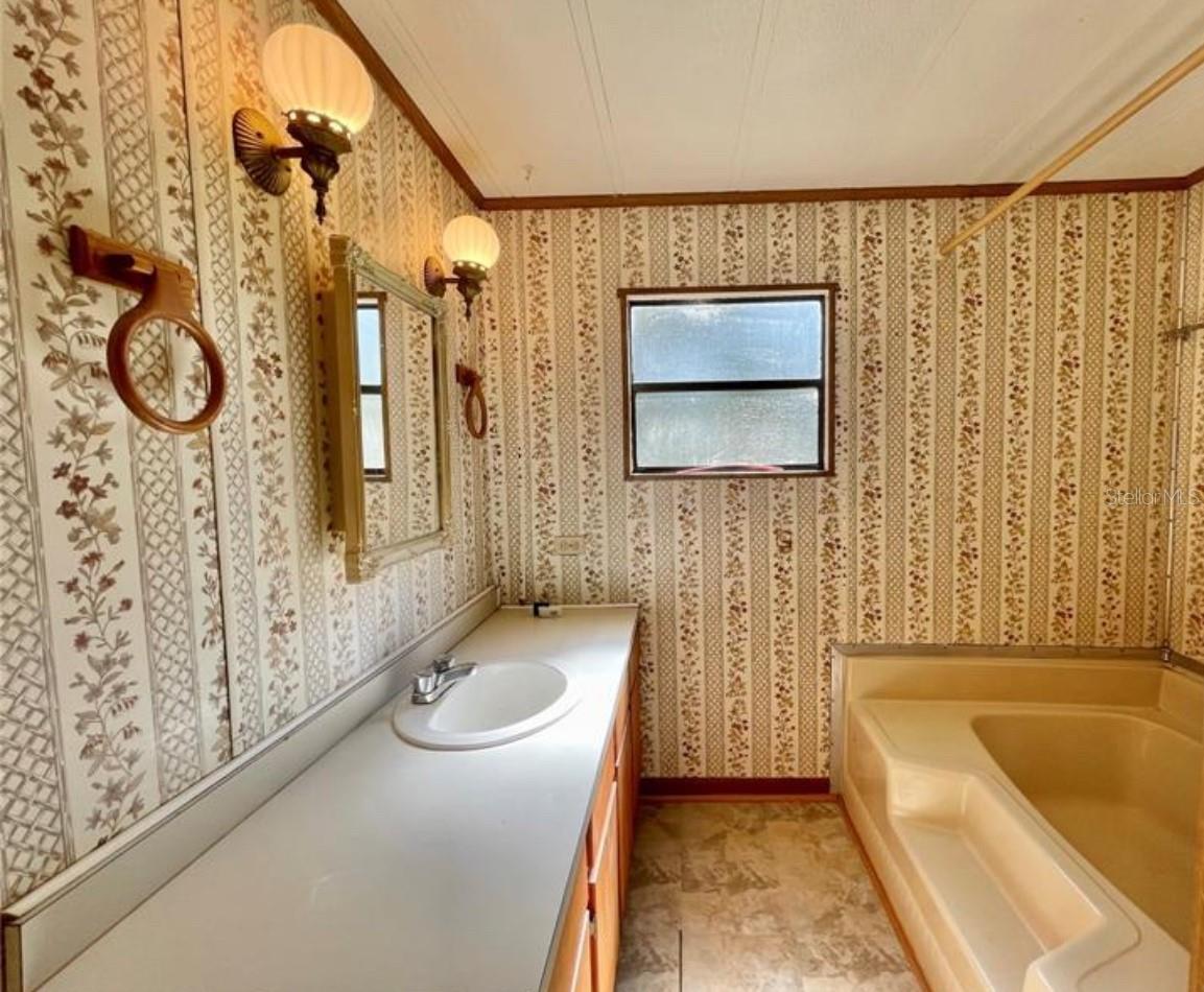Image 6 of 13 For 7675 10th Street