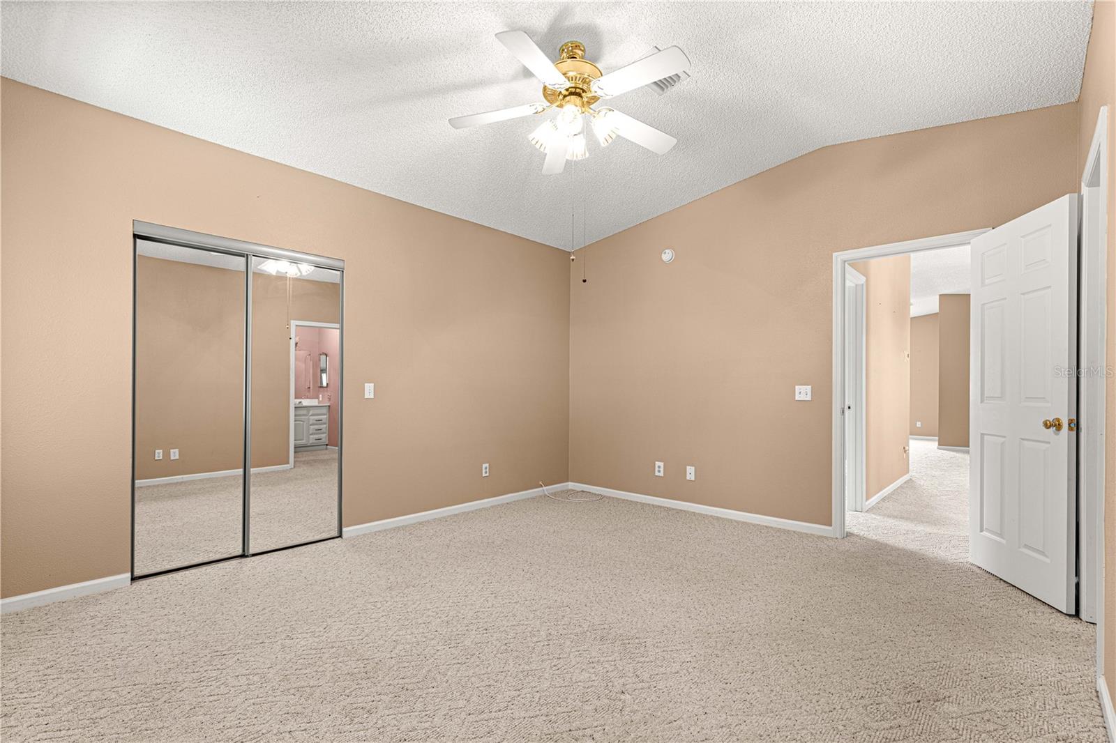 Image 20 of 54 For 729 Agua Way