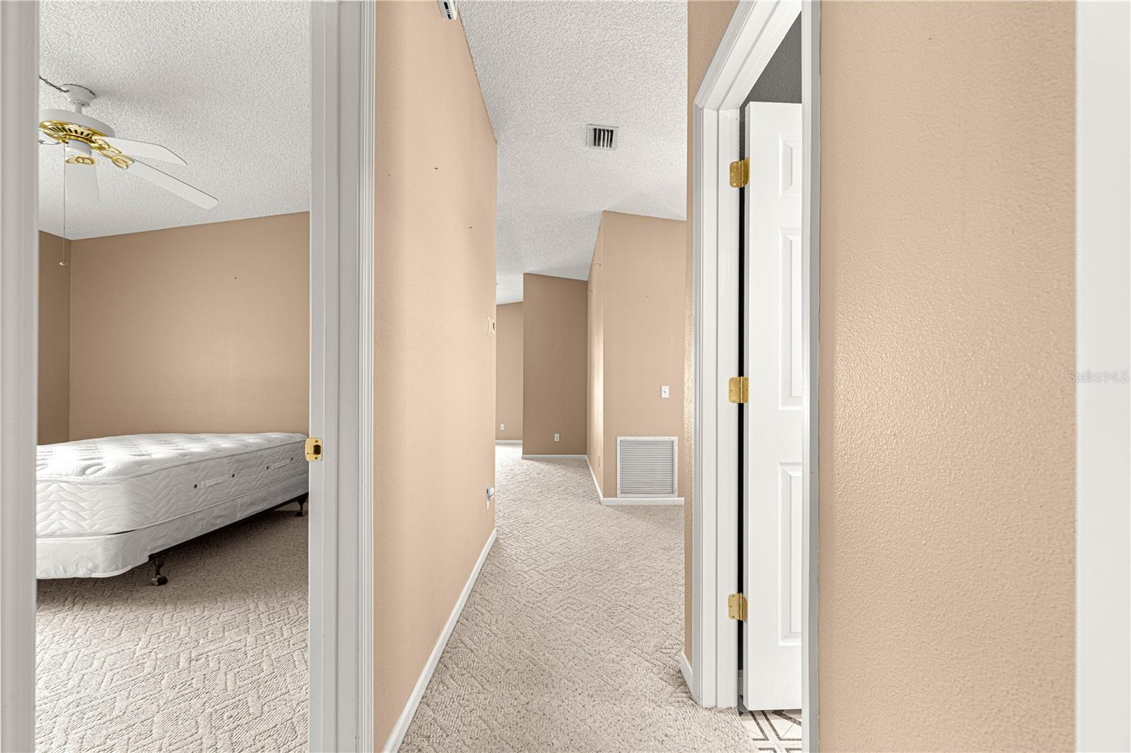 Image 24 of 54 For 729 Agua Way