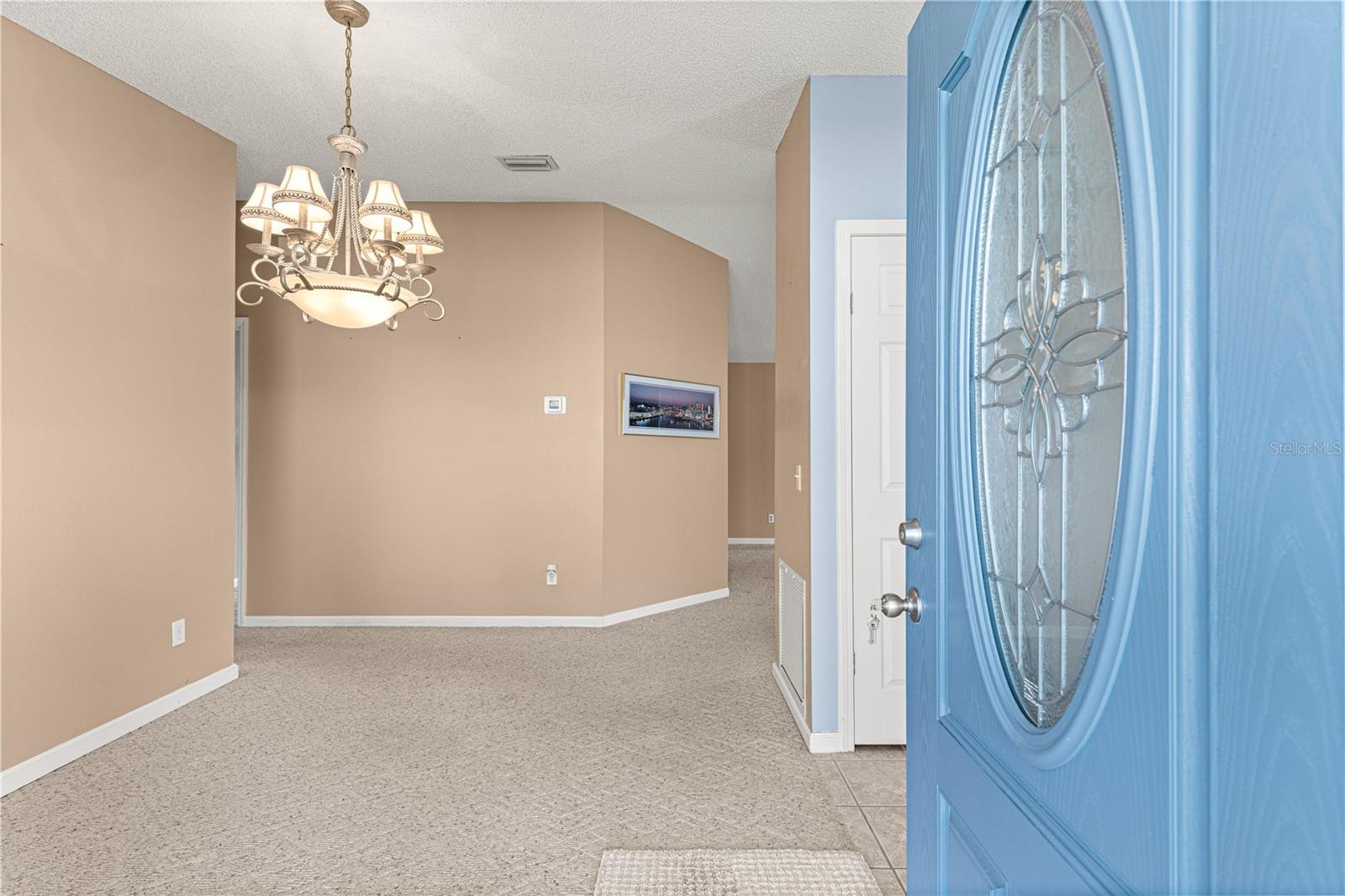 Image 3 of 54 For 729 Agua Way
