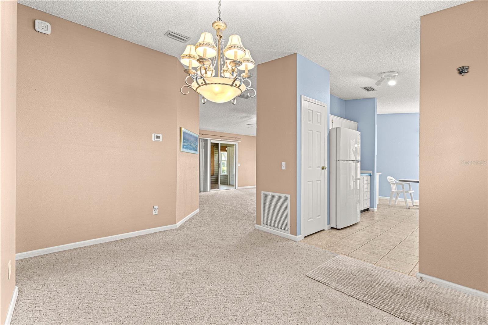 Image 8 of 54 For 729 Agua Way