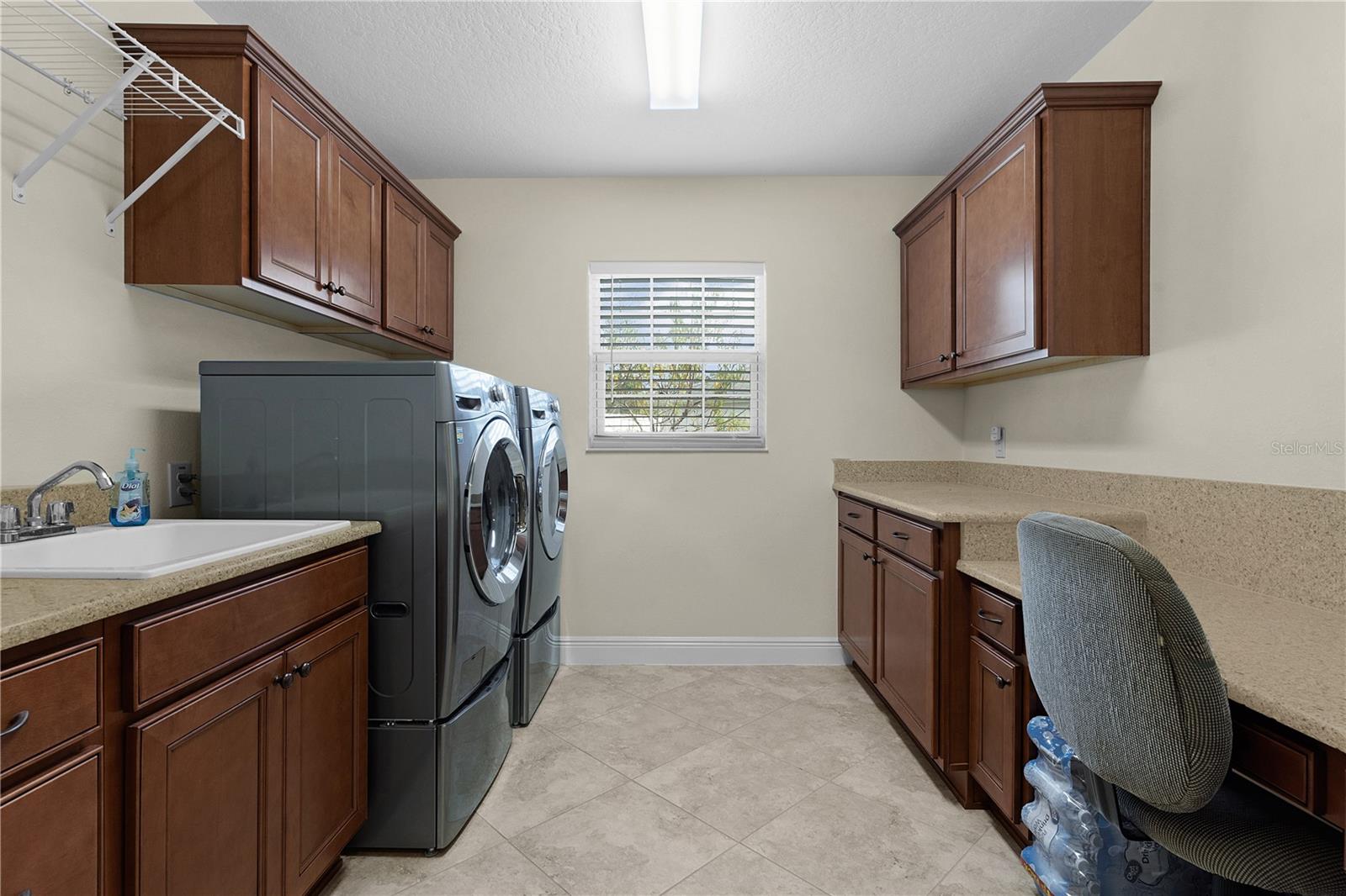Image 37 of 67 For 2954 Heiny Place