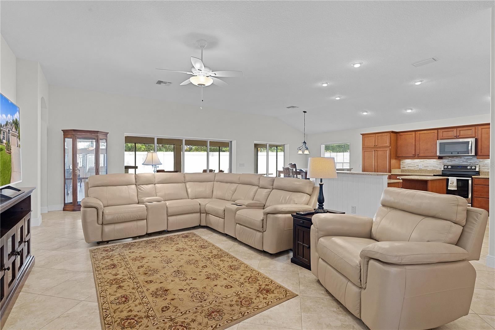 Image 6 of 67 For 2954 Heiny Place