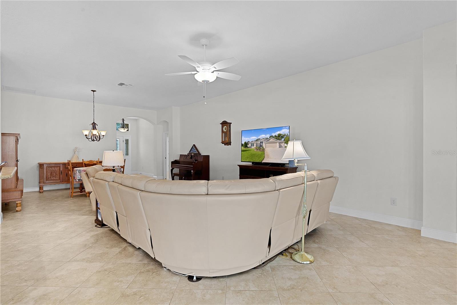 Image 7 of 67 For 2954 Heiny Place