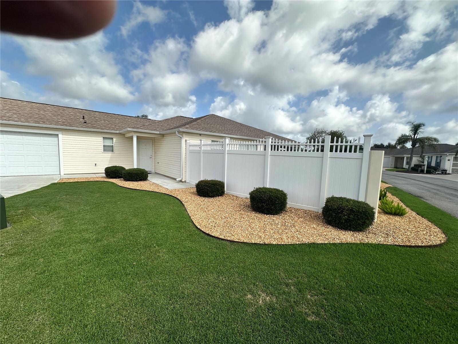 Image 2 of 28 For 551 Audrey Lane