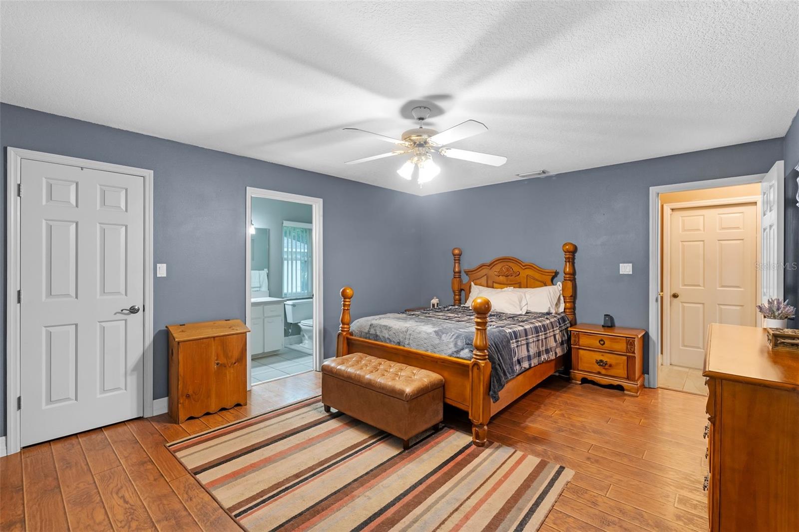 Image 8 of 22 For 815 Forestwood Drive