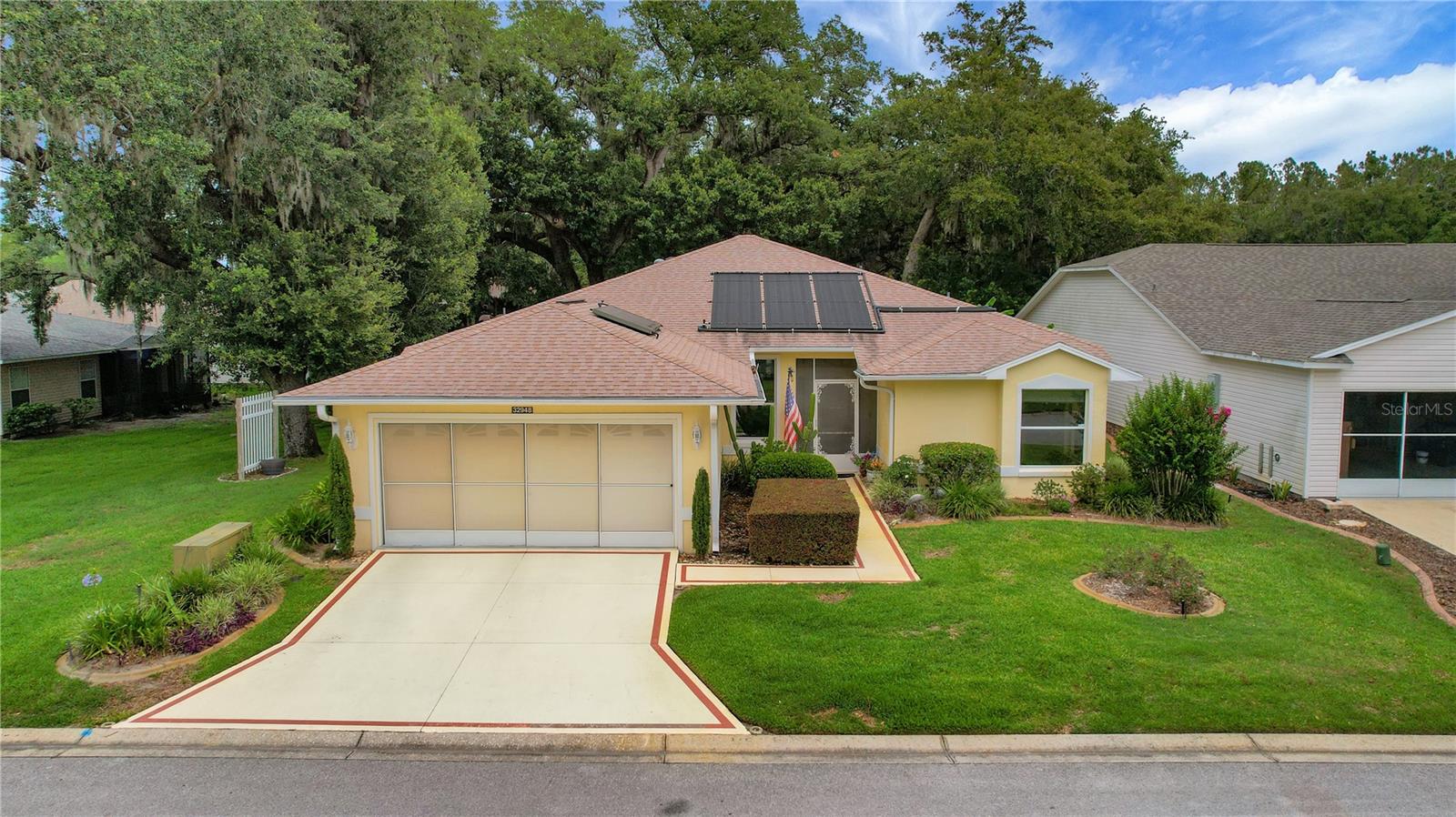Details for 32948 Rambling Oaks Court, LEESBURG, FL 34748