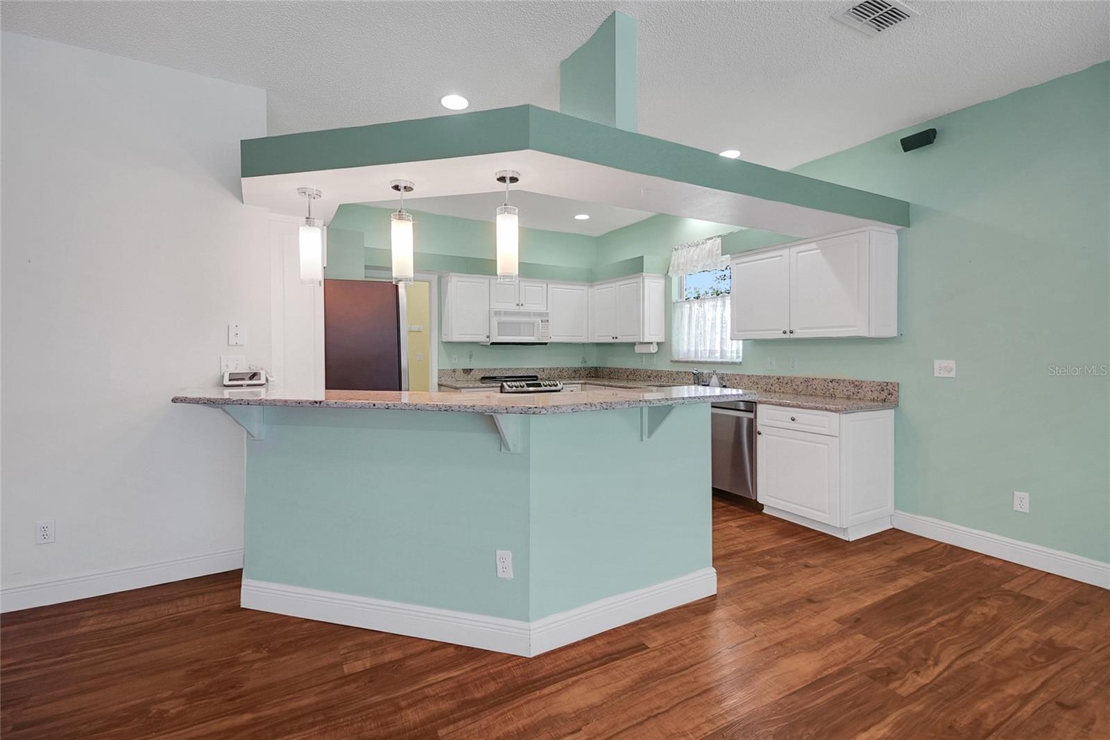 Image 14 of 54 For 32948 Rambling Oaks Court