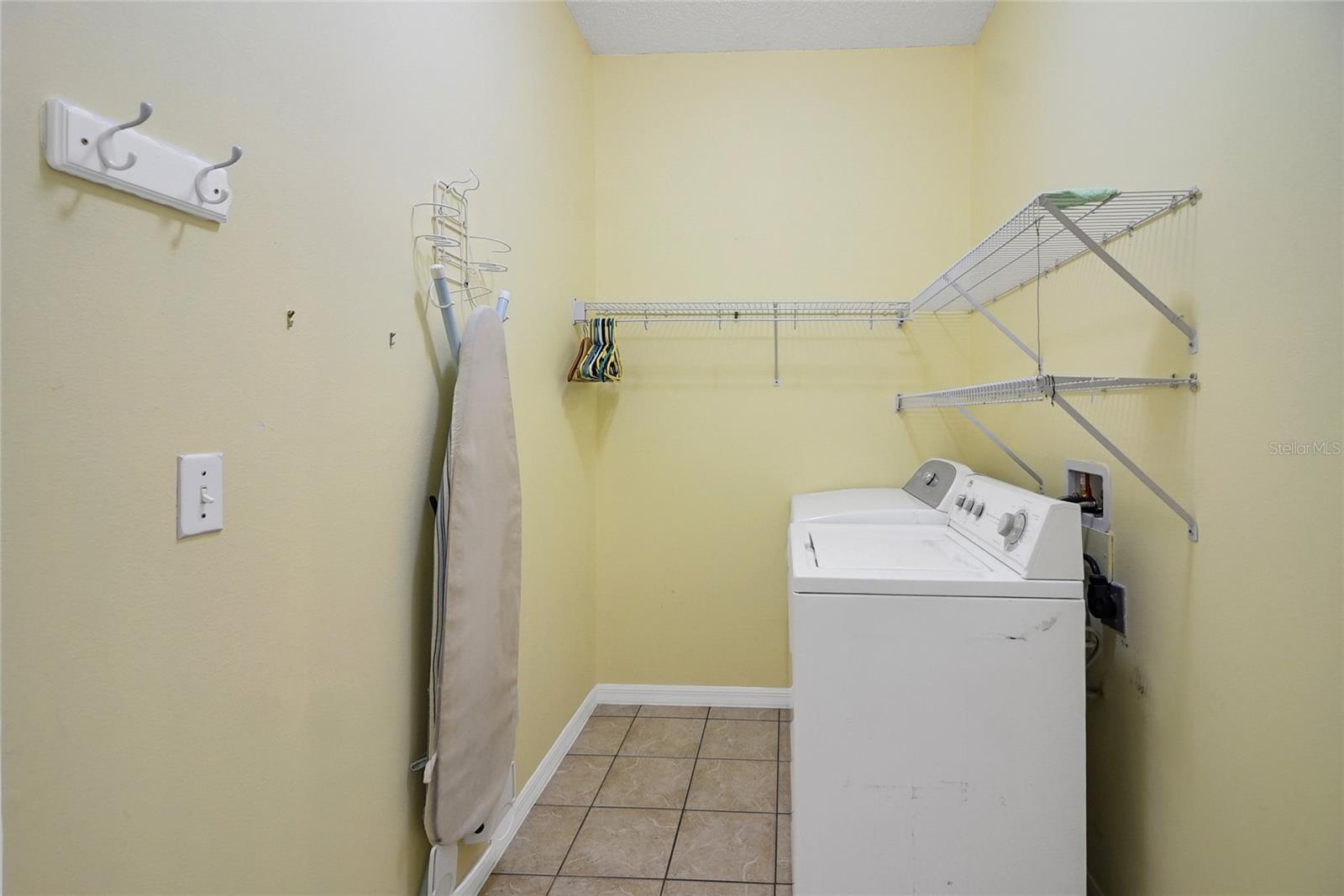 Image 18 of 54 For 32948 Rambling Oaks Court