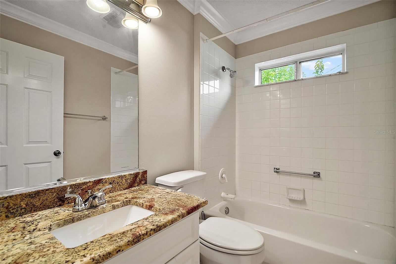 Image 16 of 21 For 2104 Gerardo Avenue