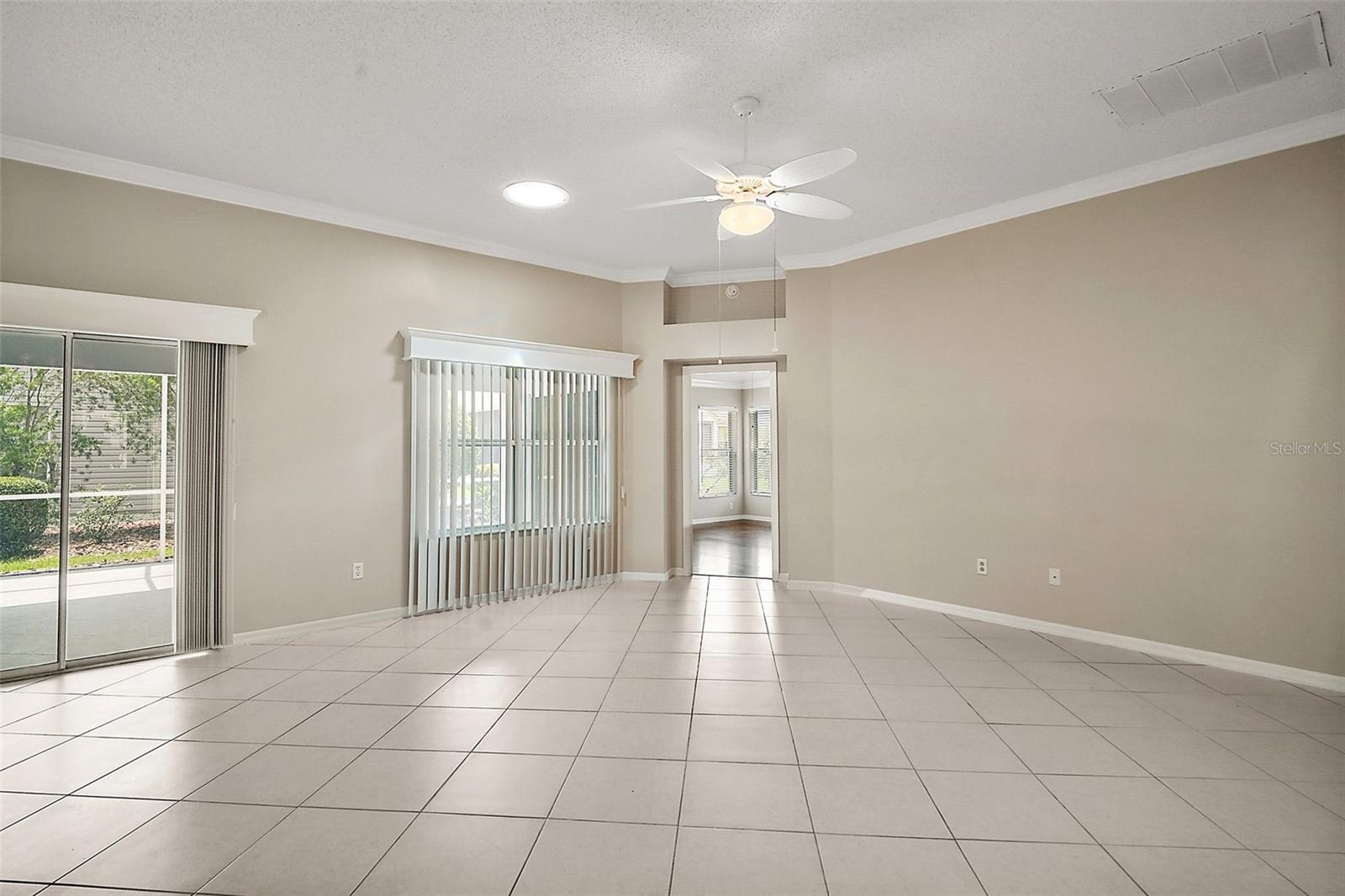 Image 3 of 21 For 2104 Gerardo Avenue