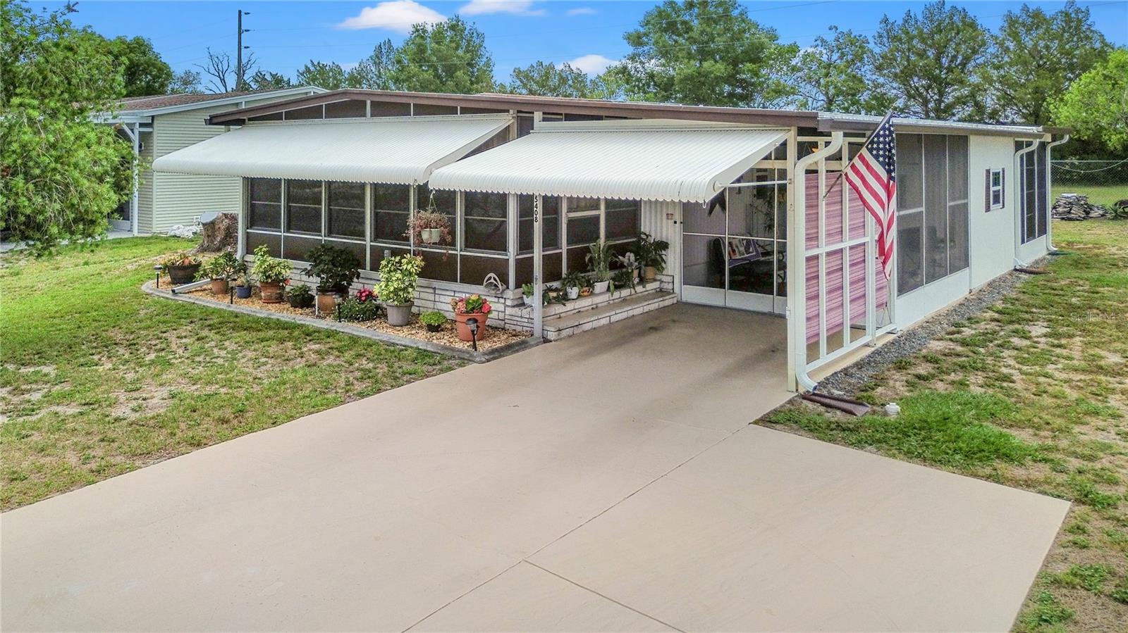 Image 2 of 35 For 15408 Brookridge Boulevard