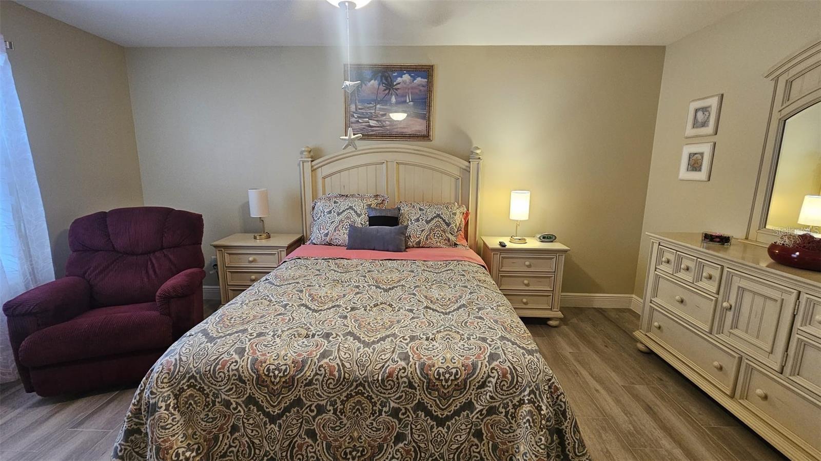 Image 11 of 21 For 2552 Red Cedar Lane