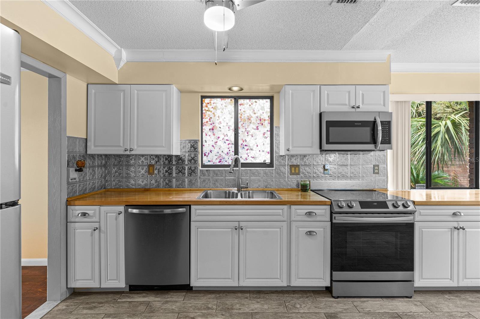 Image 12 of 53 For 112 Waterwood Drive