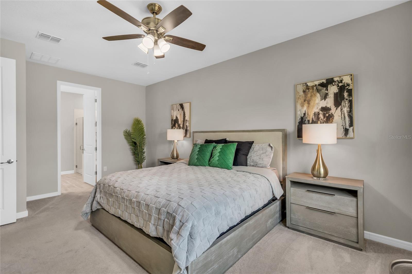 Image 11 of 43 For 15954 Winding Bluff Drive