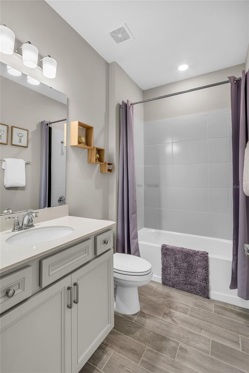 Image 16 of 43 For 15954 Winding Bluff Drive