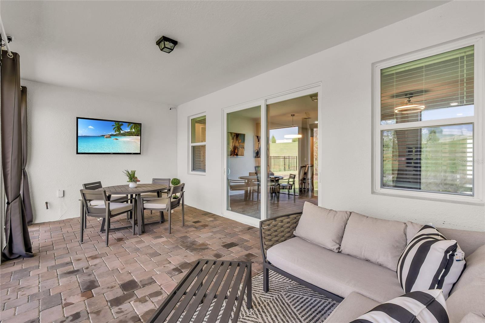 Image 27 of 43 For 15954 Winding Bluff Drive