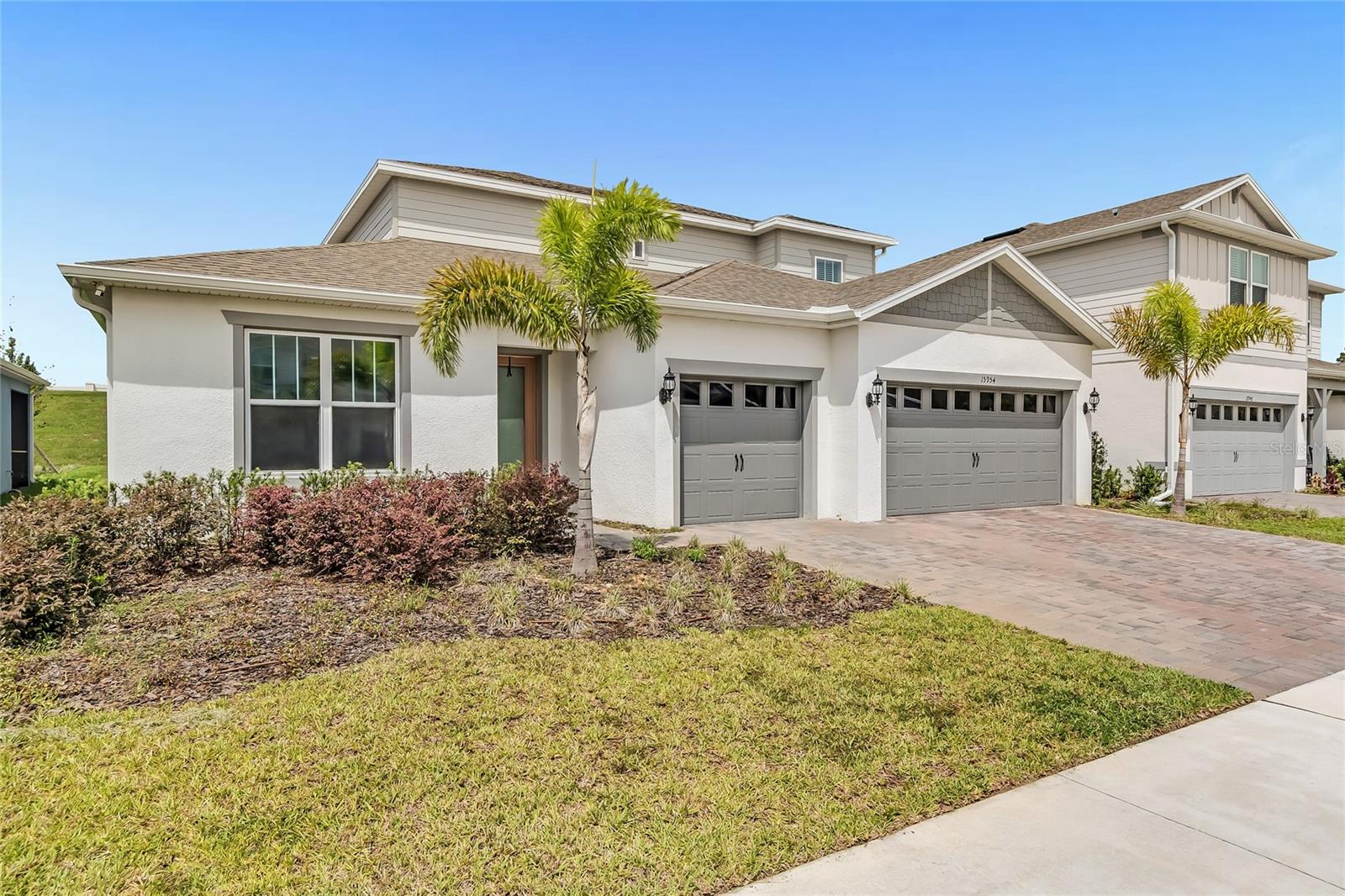 Image 28 of 43 For 15954 Winding Bluff Drive