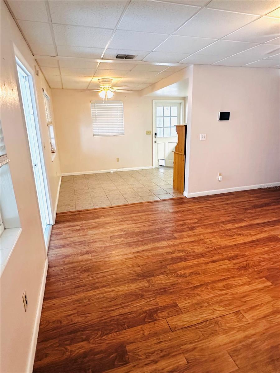 Image 12 of 32 For 679 Avenue Q Se