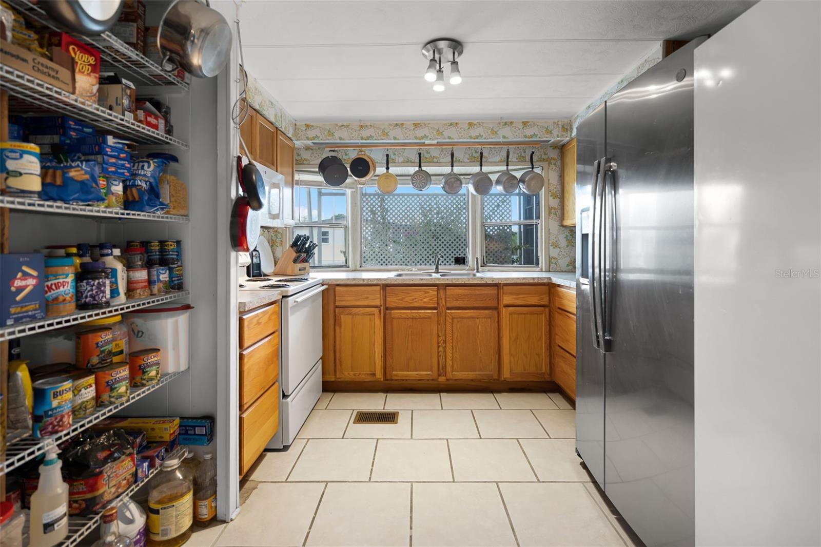 Image 10 of 48 For 6710 36th Avenue E 59