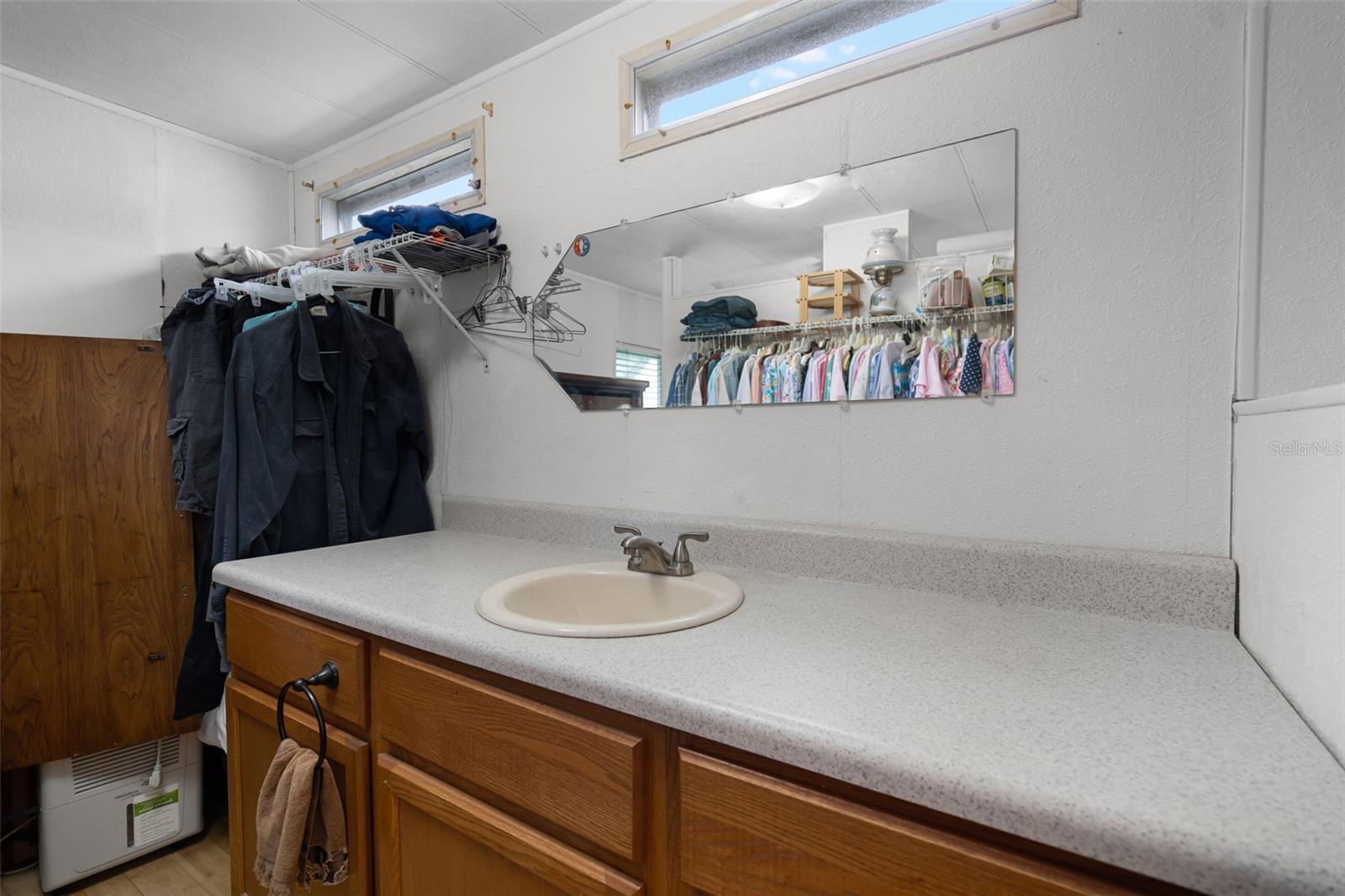 Image 21 of 48 For 6710 36th Avenue E 59