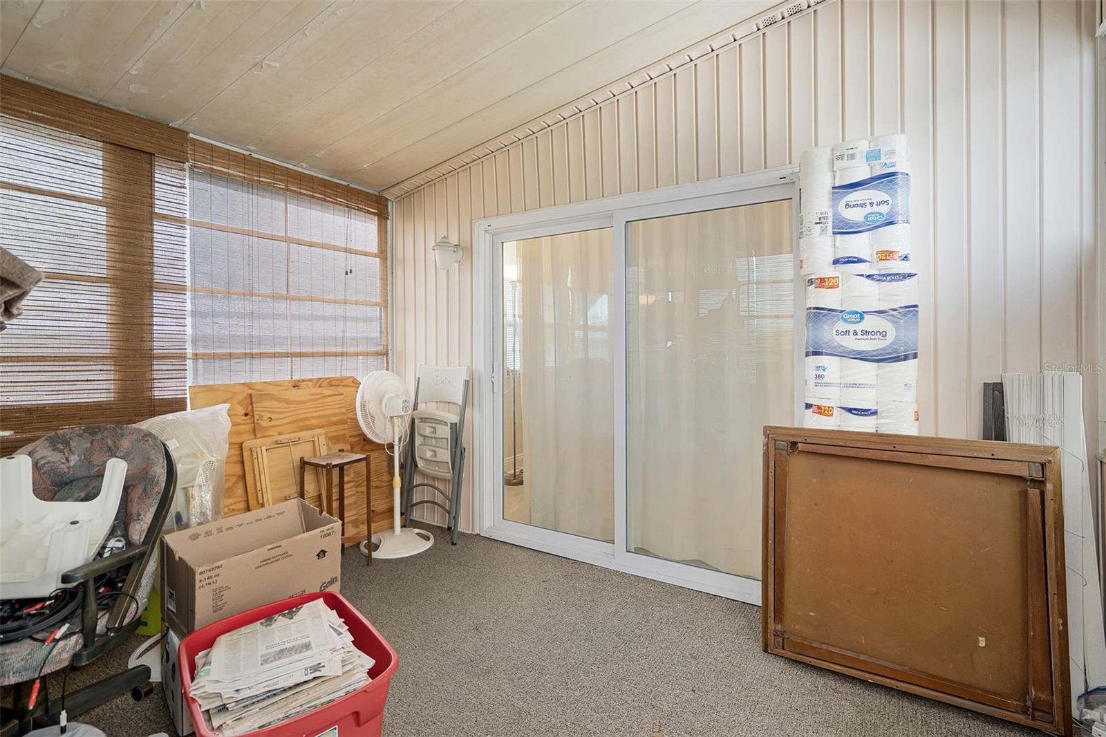 Image 33 of 48 For 6710 36th Avenue E 59