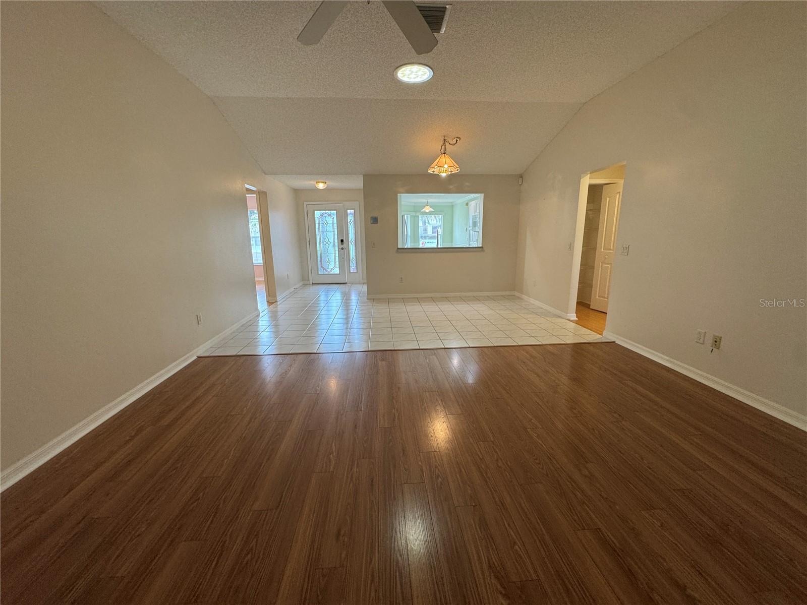 Image 5 of 19 For 3056 Saint Thomas Lane