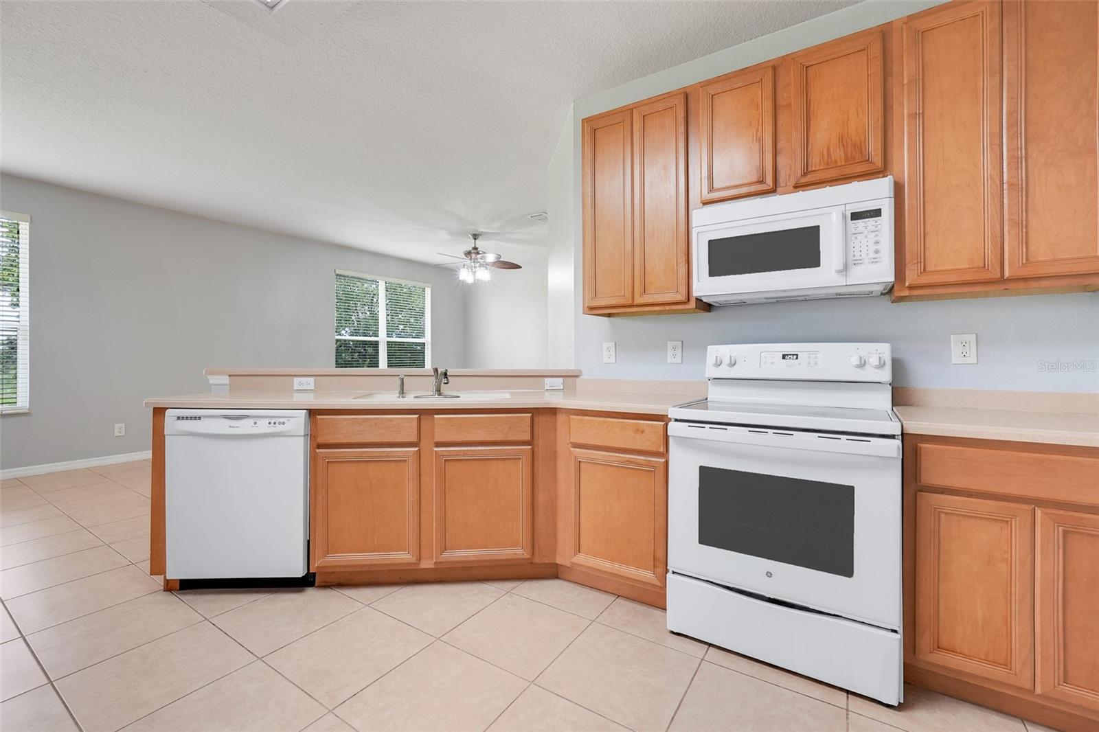 Image 21 of 61 For 2745 Shearwater Street