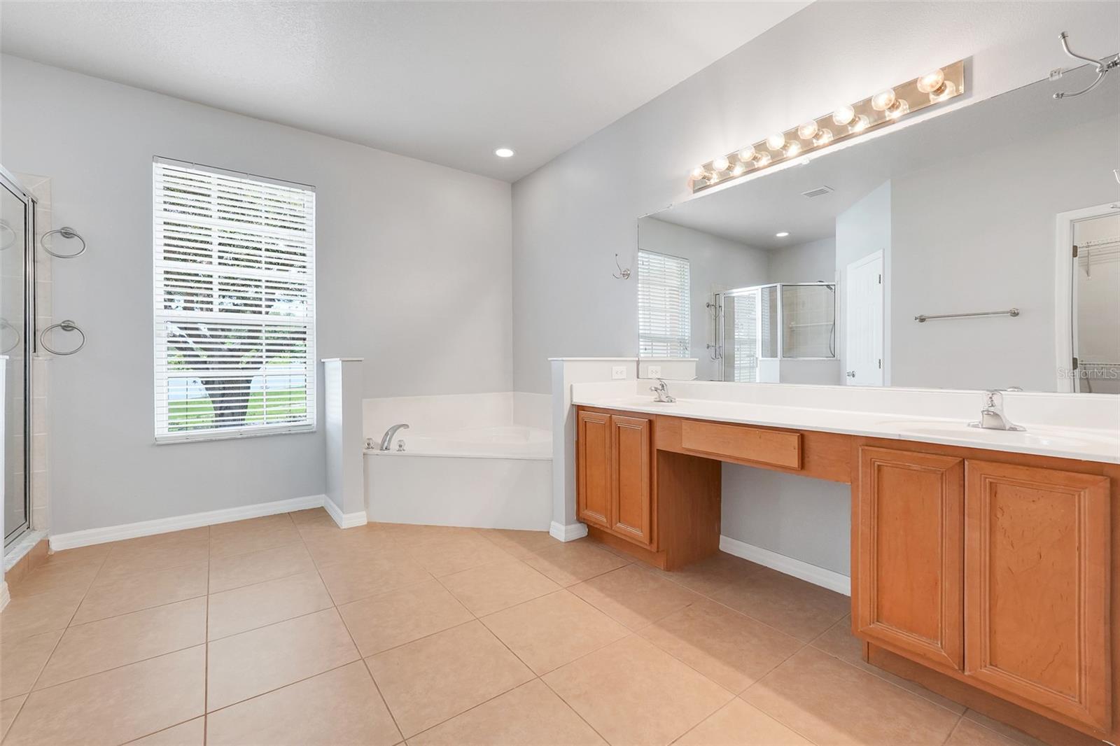 Image 26 of 61 For 2745 Shearwater Street