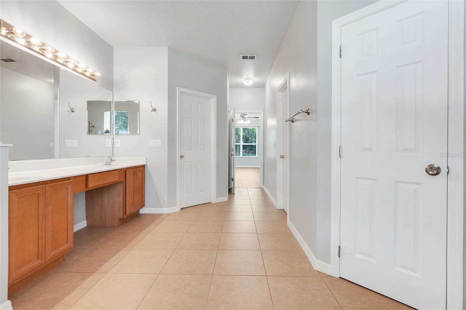 Image 28 of 61 For 2745 Shearwater Street