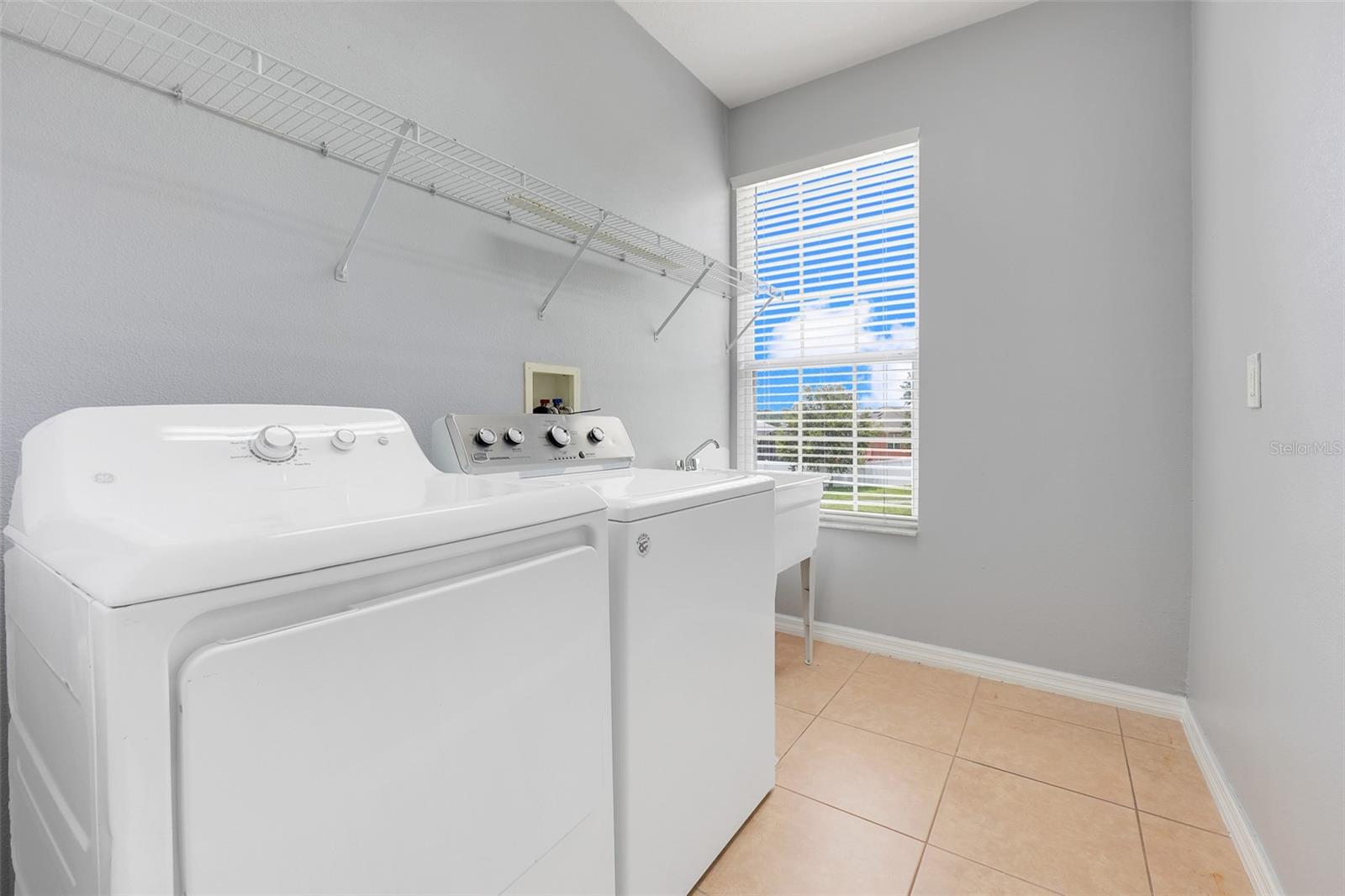 Image 43 of 61 For 2745 Shearwater Street