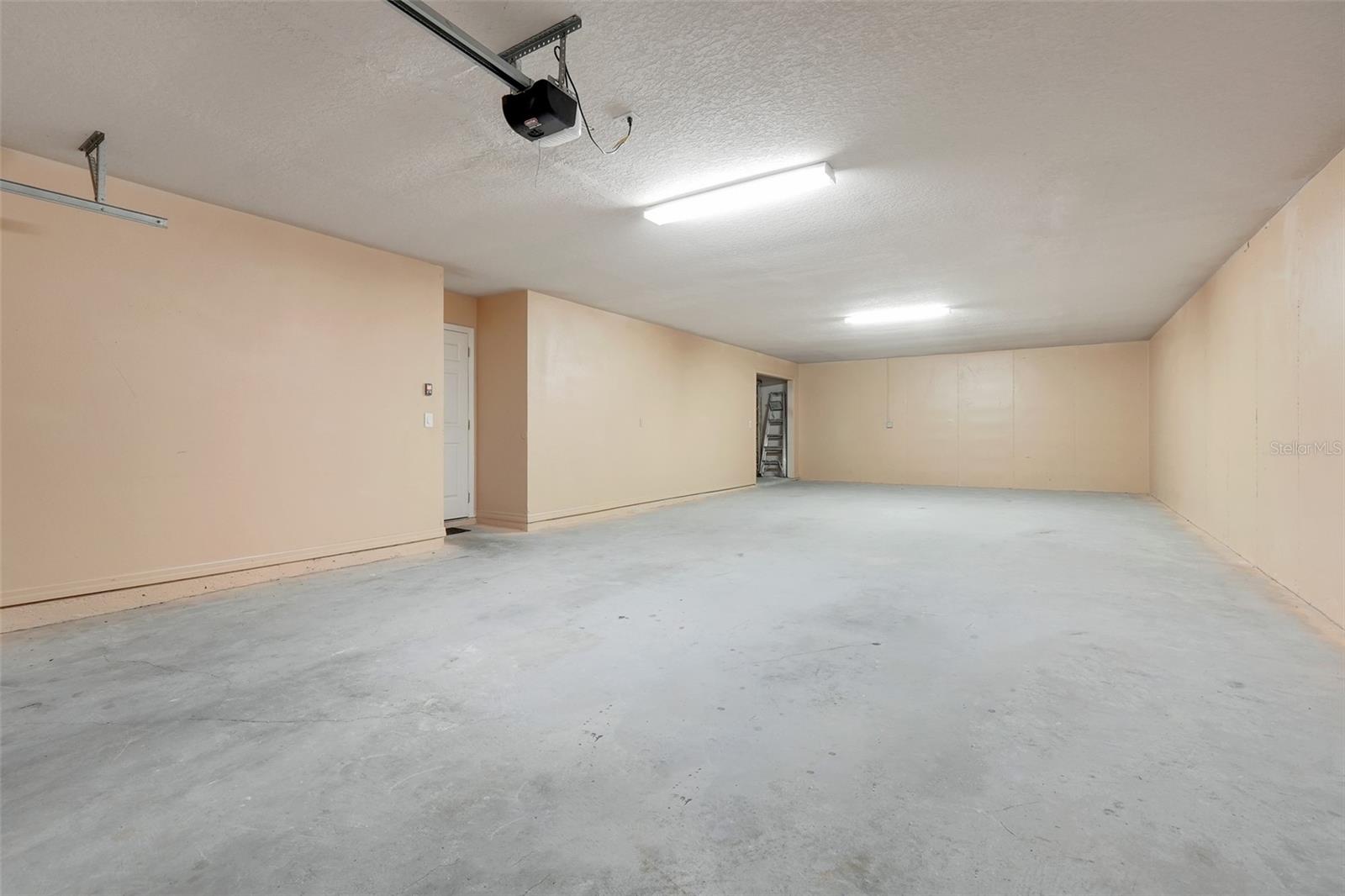 Image 49 of 61 For 2745 Shearwater Street
