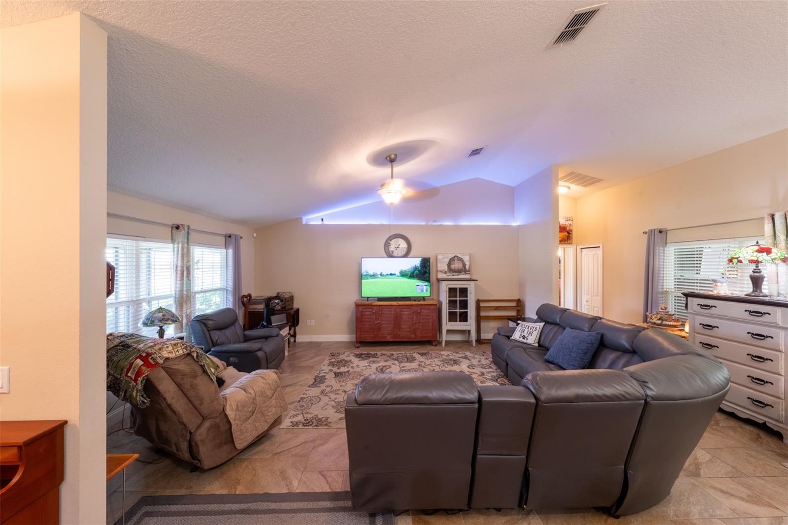 Image 12 of 45 For 8489 158th Place