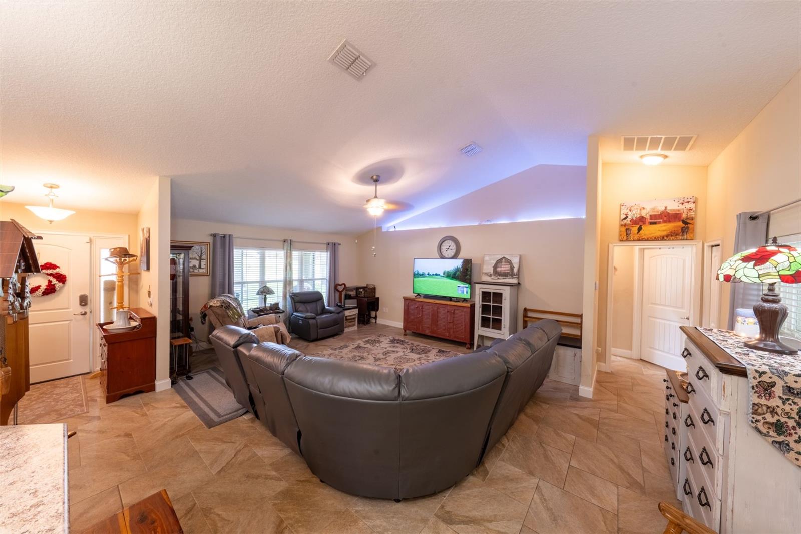 Image 13 of 45 For 8489 158th Place