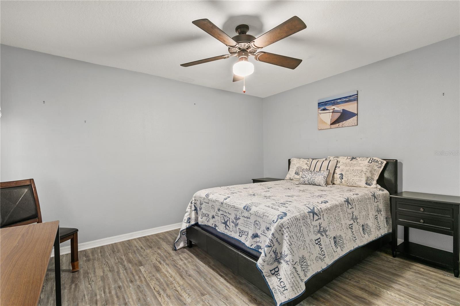 Image 20 of 39 For 26917 White Plains Way