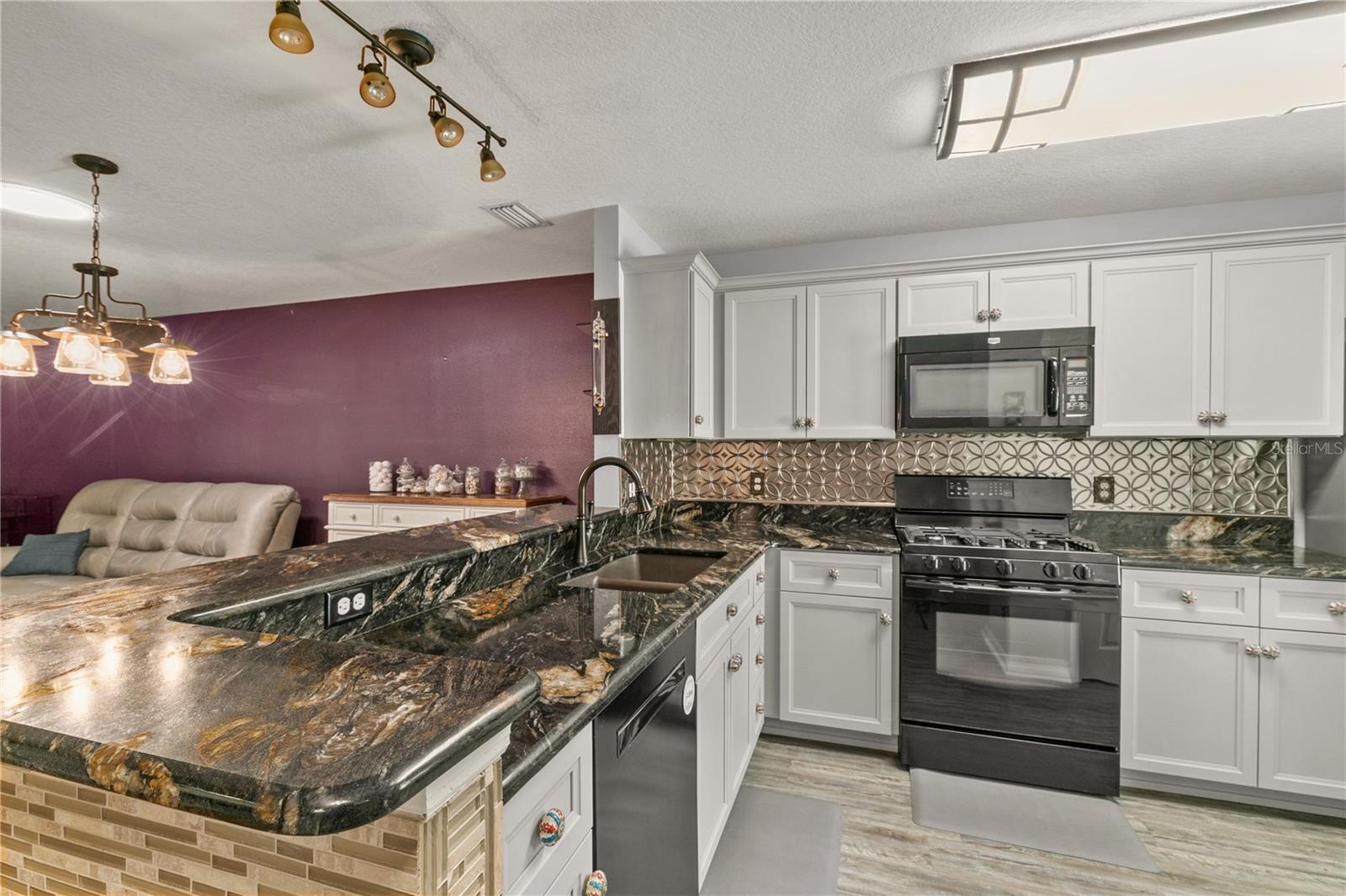 Image 26 of 39 For 26917 White Plains Way