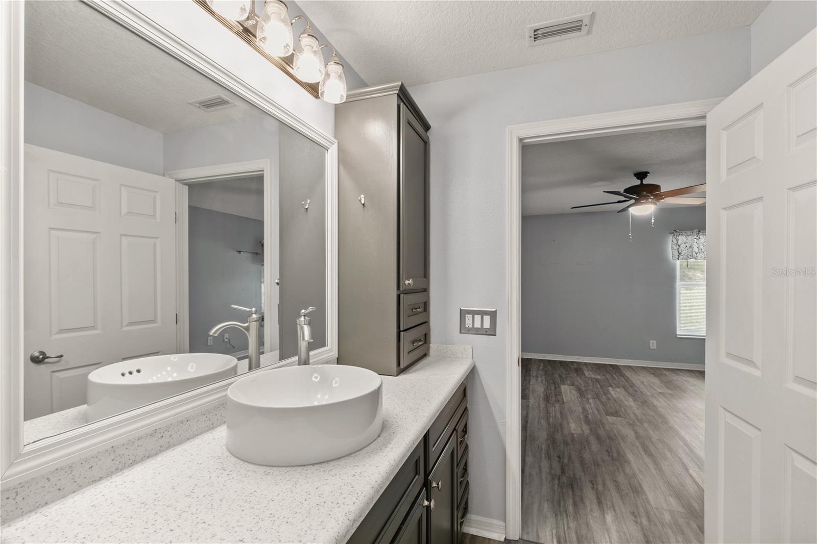 Image 30 of 39 For 26917 White Plains Way