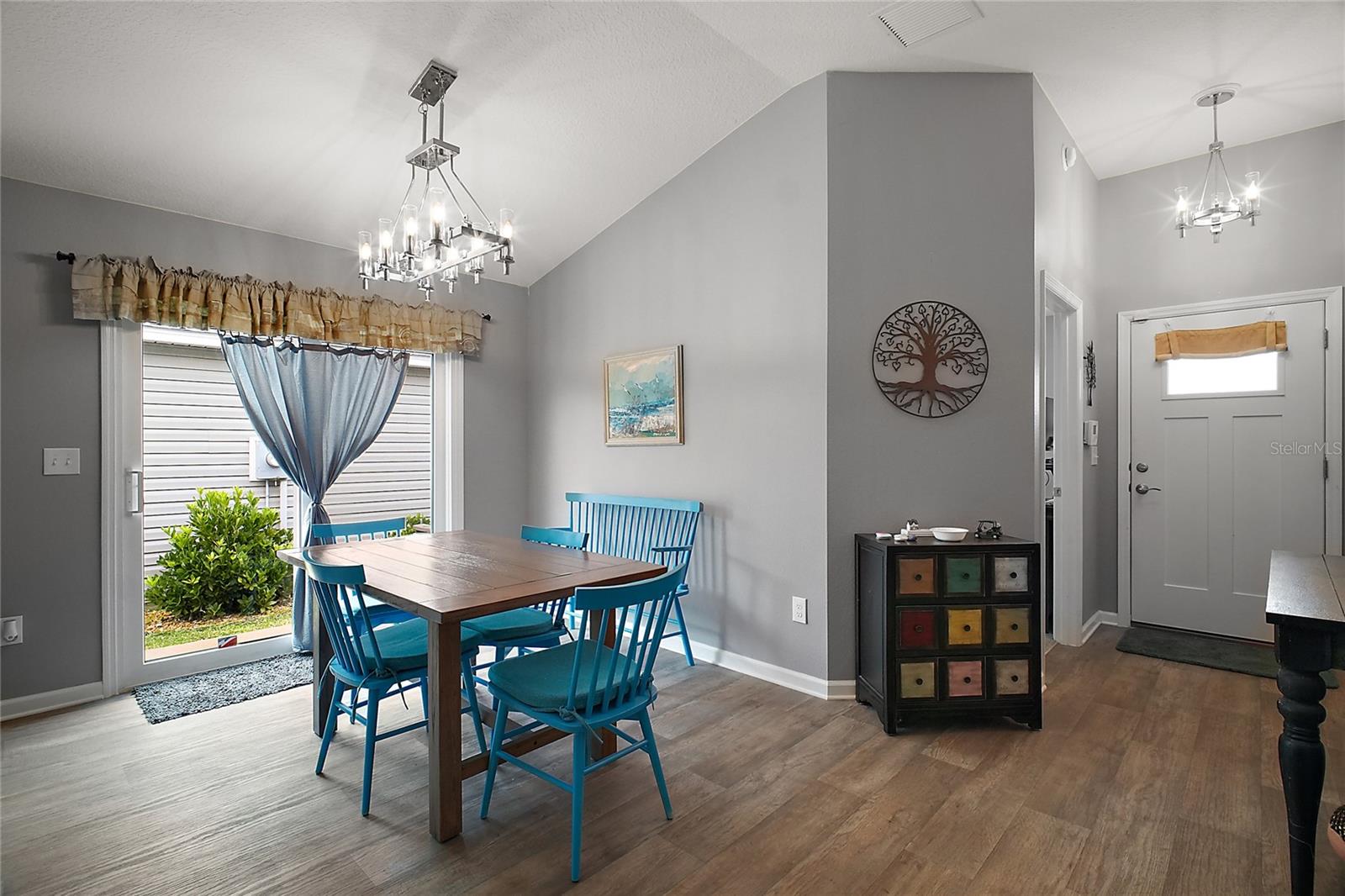 Image 12 of 24 For 6342 Whittle Court