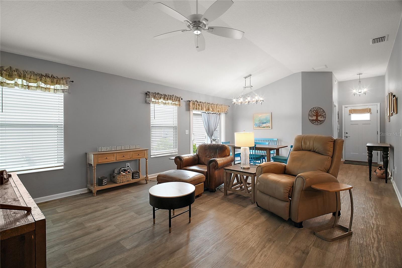 Image 9 of 24 For 6342 Whittle Court