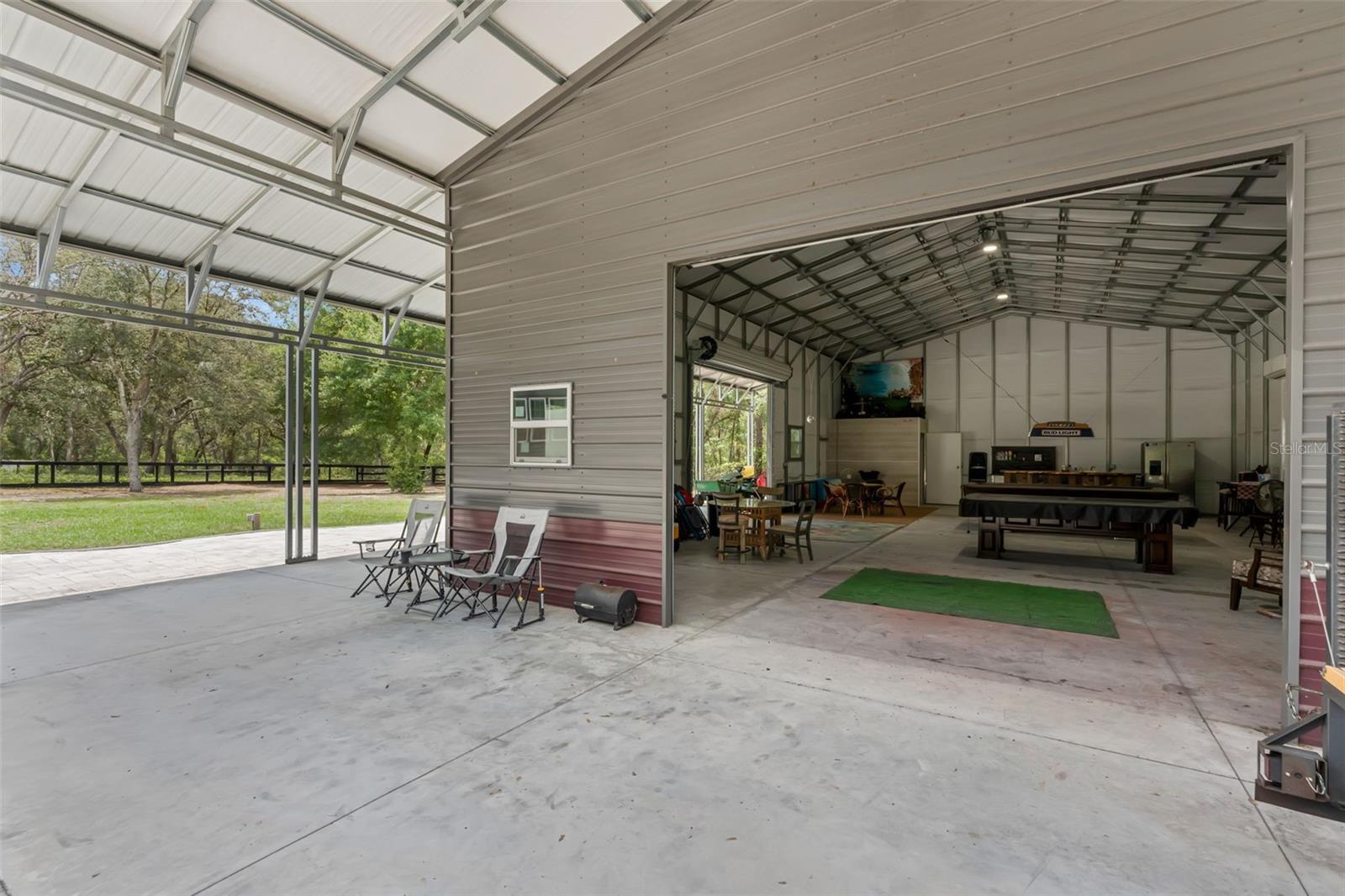 Image 4 of 55 For 4048 Lake Griffin Road