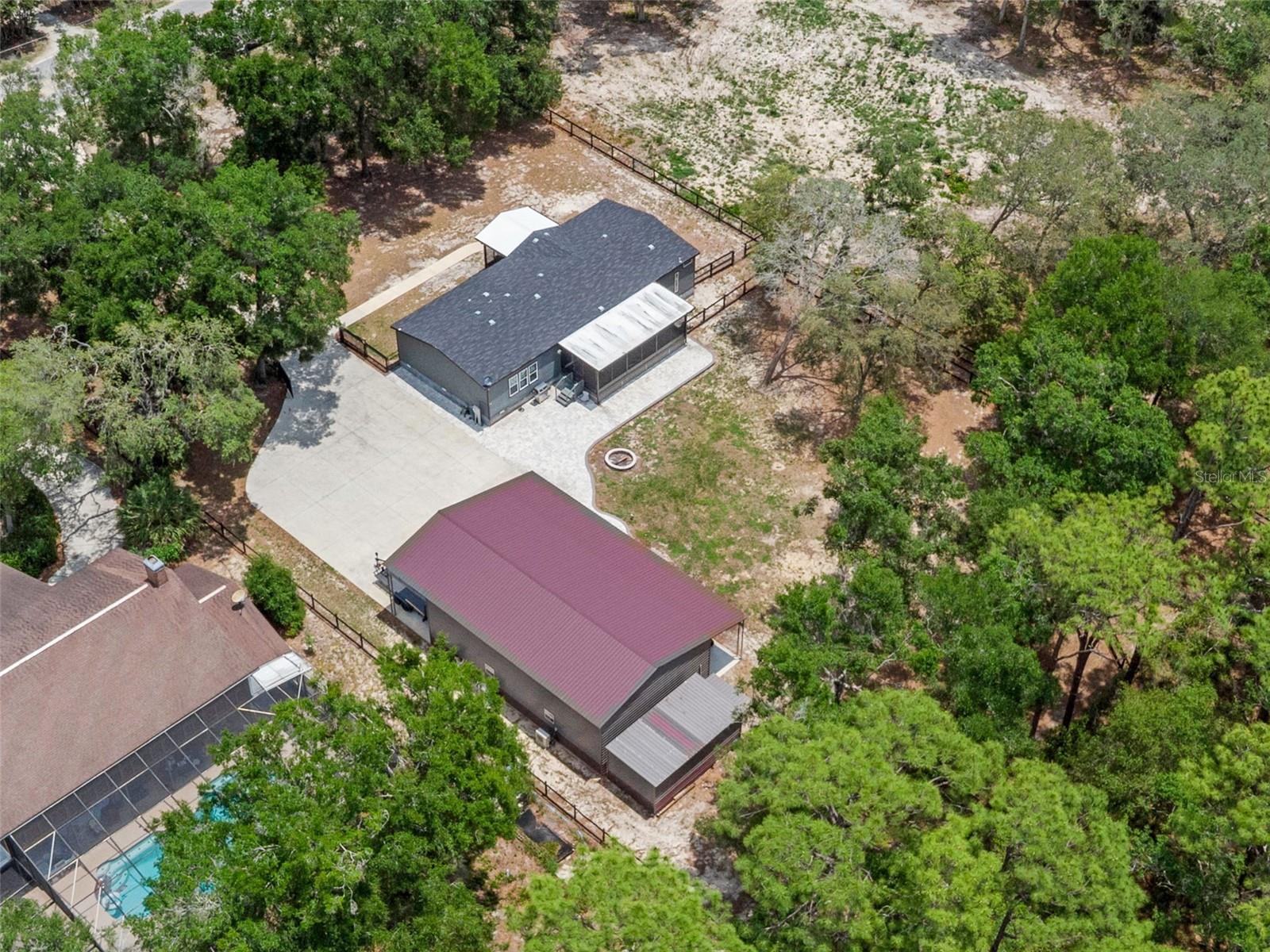 Image 46 of 55 For 4048 Lake Griffin Road