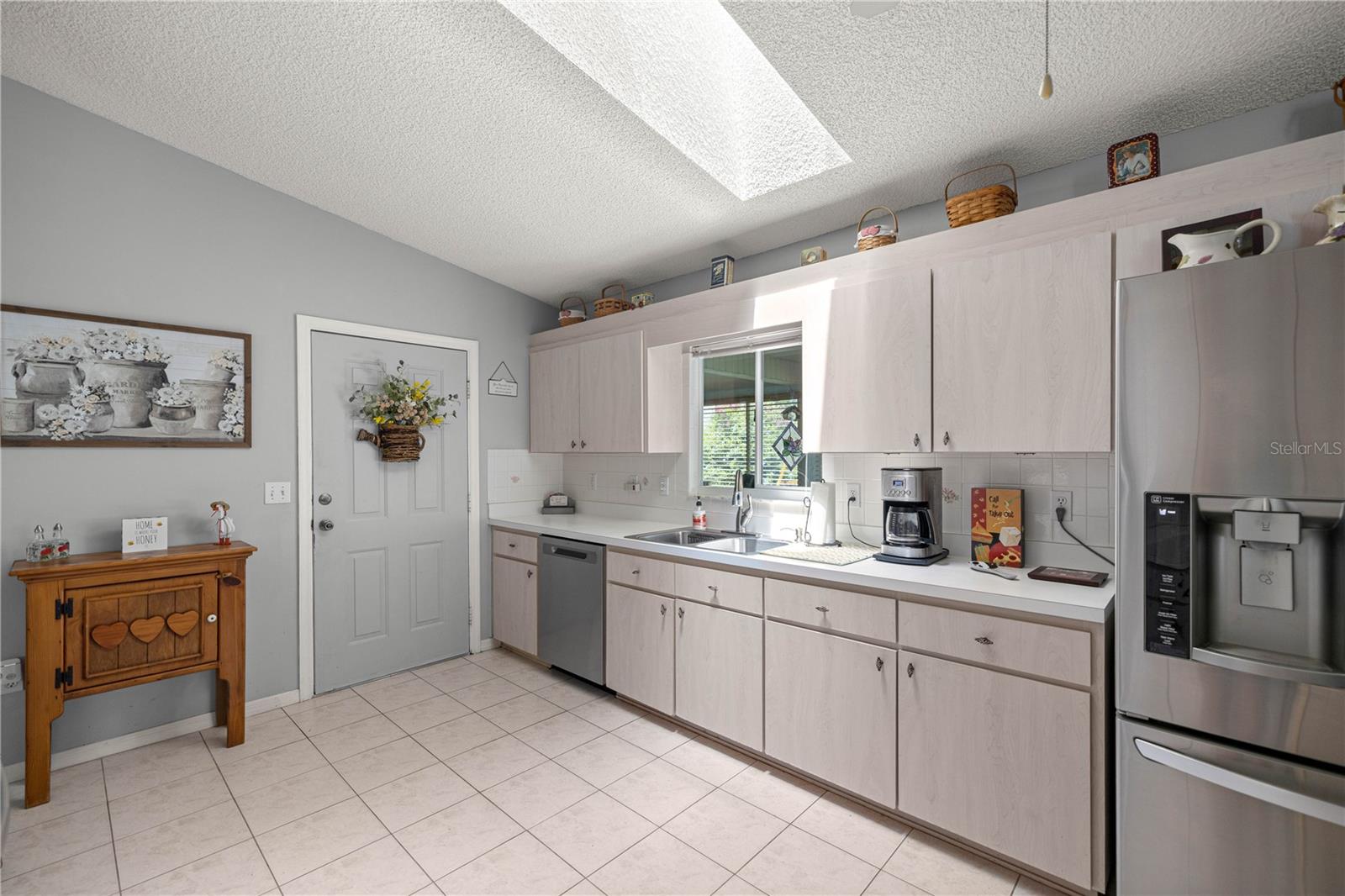 Image 13 of 53 For 17533 96th Court
