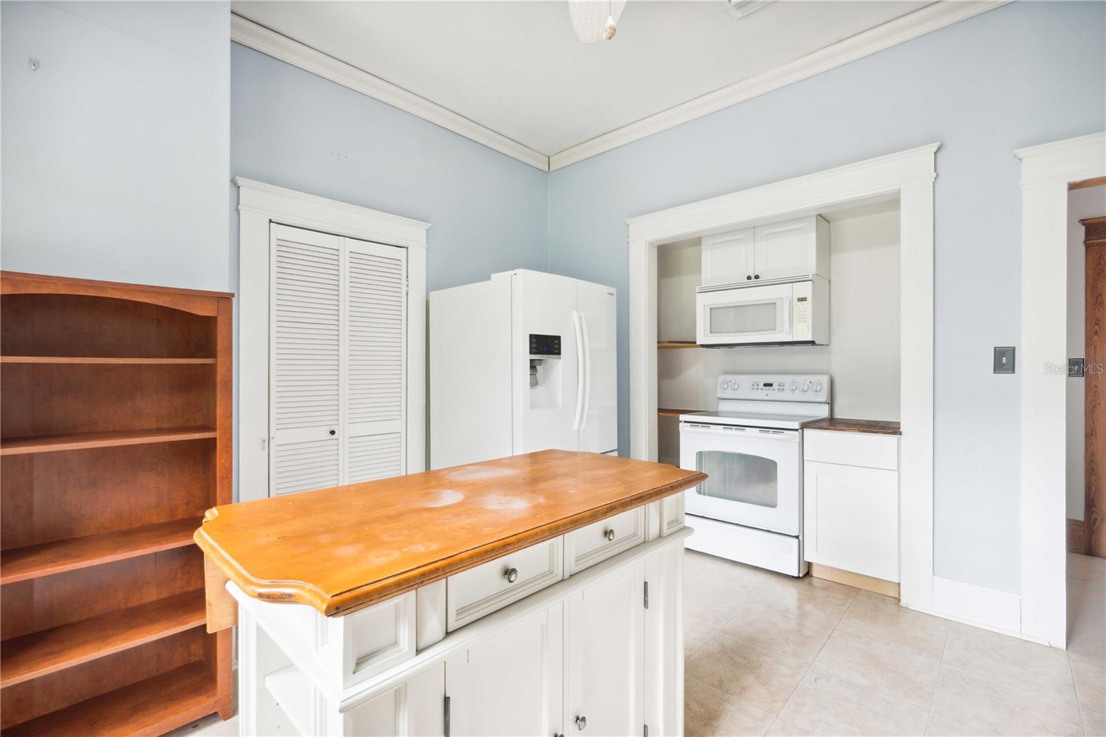 Image 13 of 35 For 263 1st Street