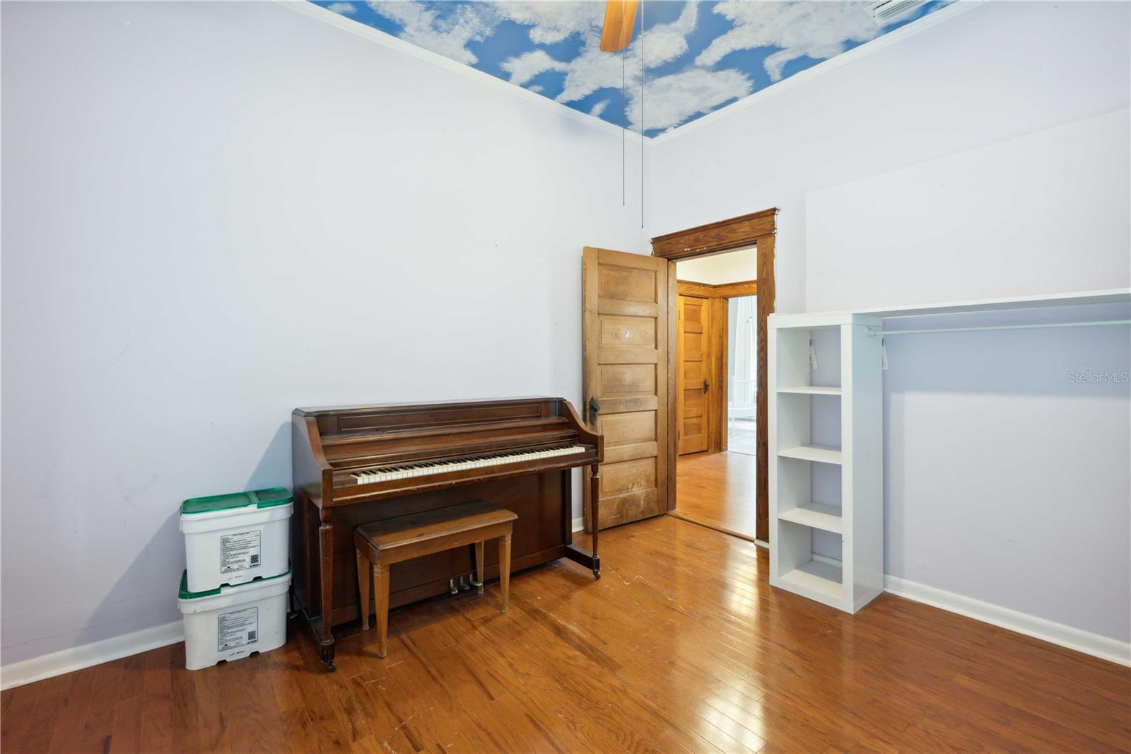 Image 20 of 35 For 263 1st Street