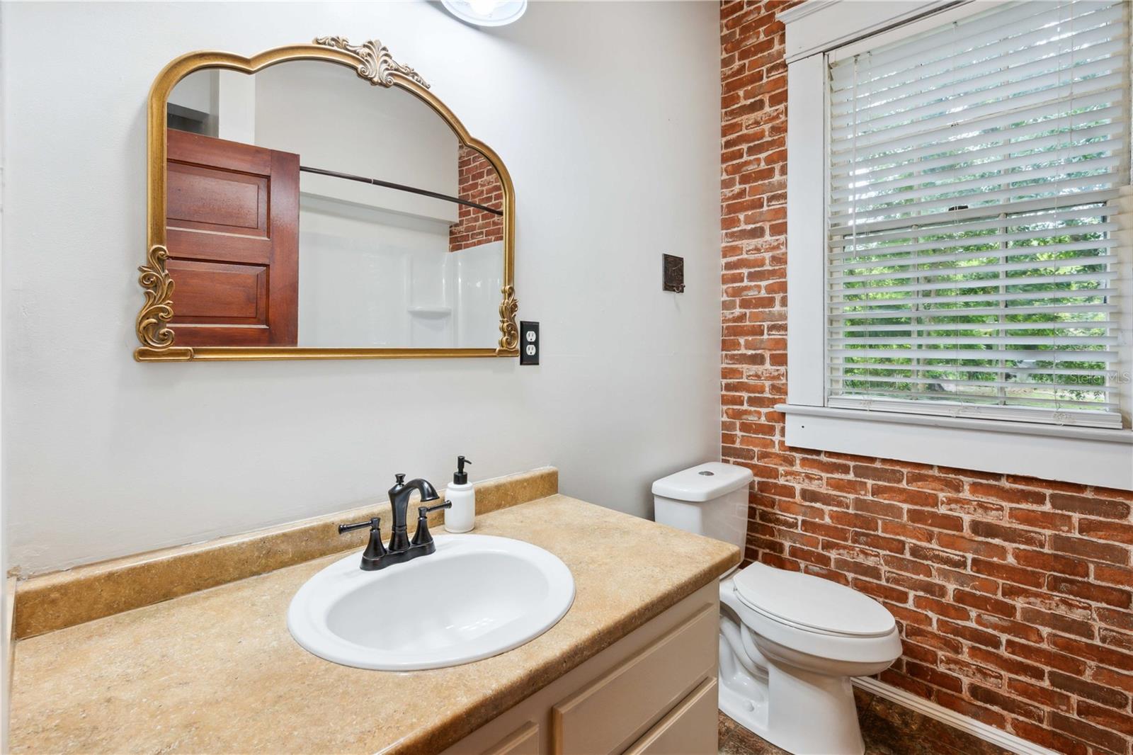 Image 21 of 35 For 263 1st Street