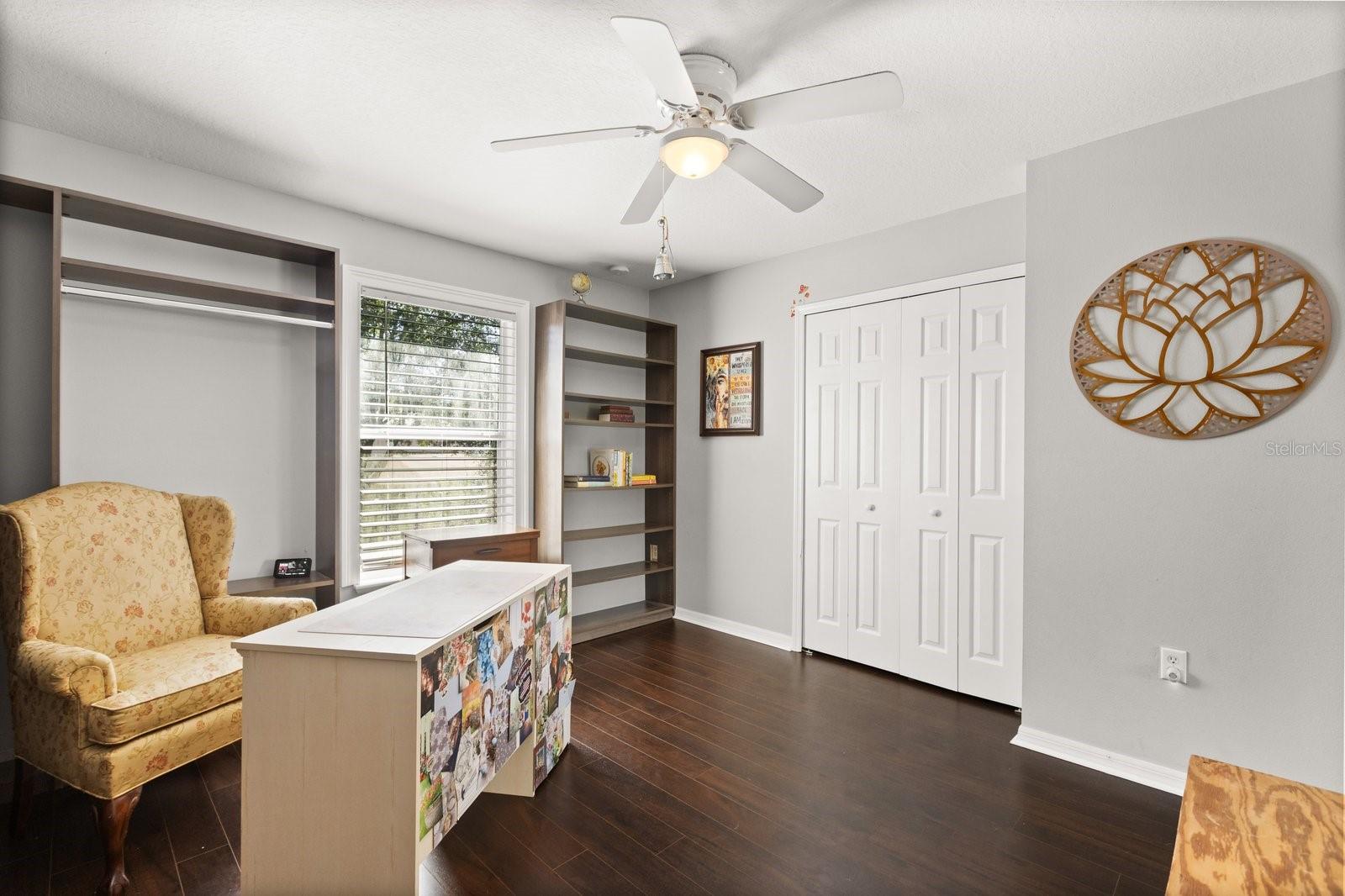 Image 15 of 34 For 800 Daybreak Drive
