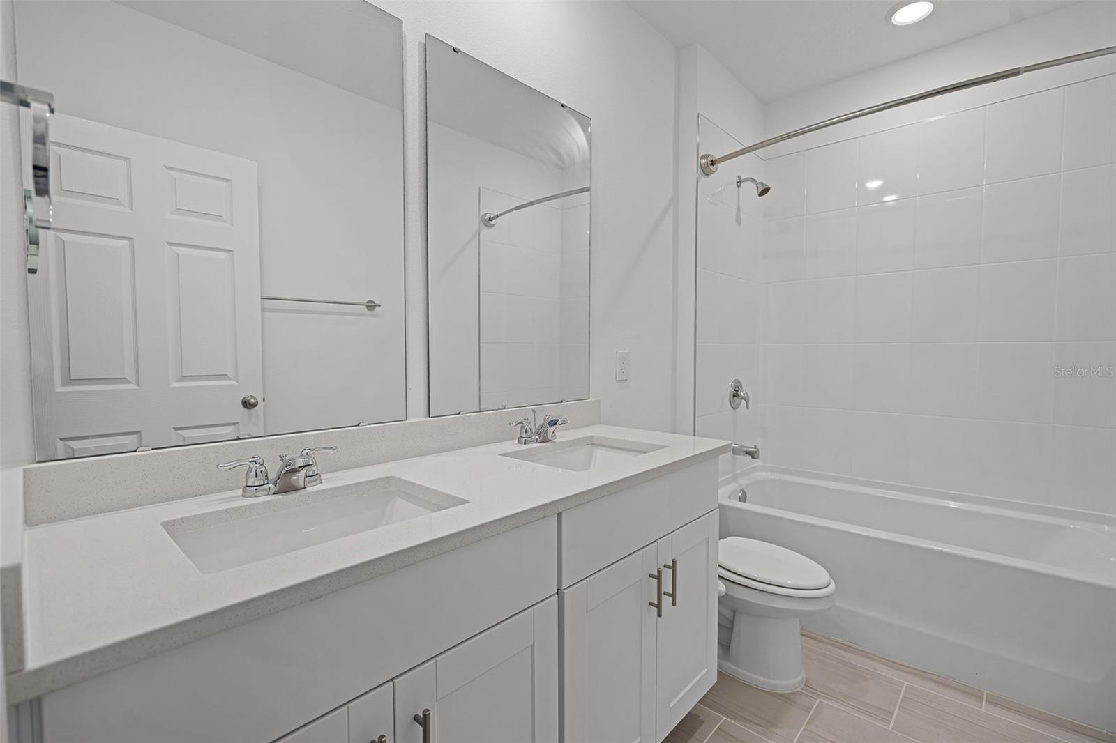 Image 16 of 20 For 4751 Bernard Boulevard