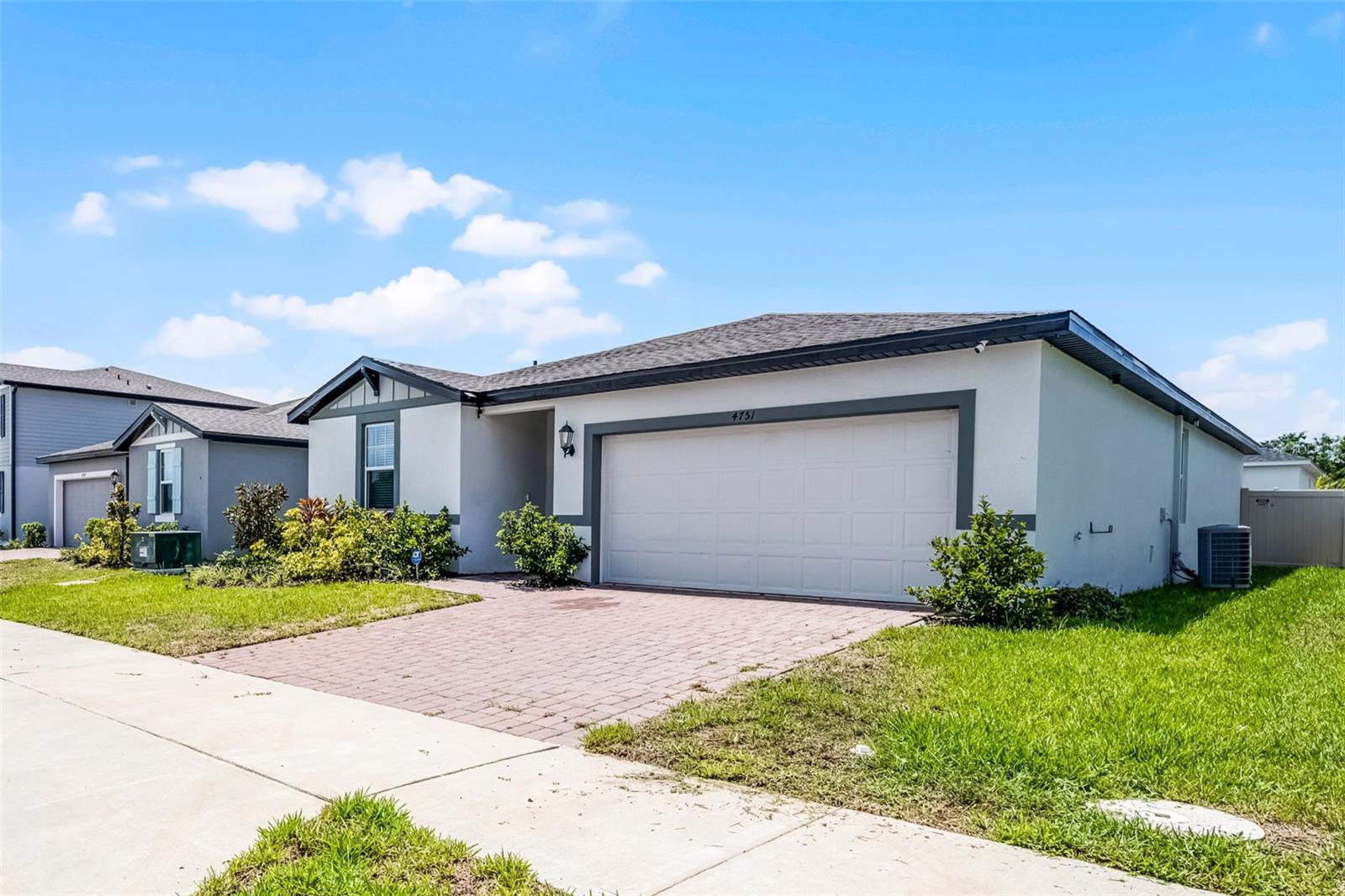 Image 3 of 20 For 4751 Bernard Boulevard
