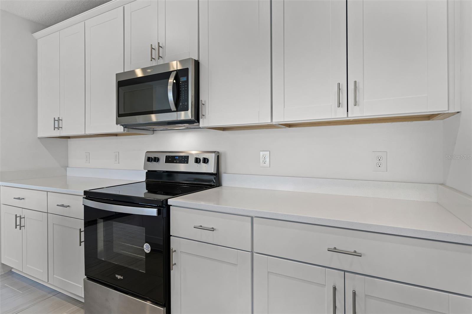 Image 5 of 20 For 4751 Bernard Boulevard